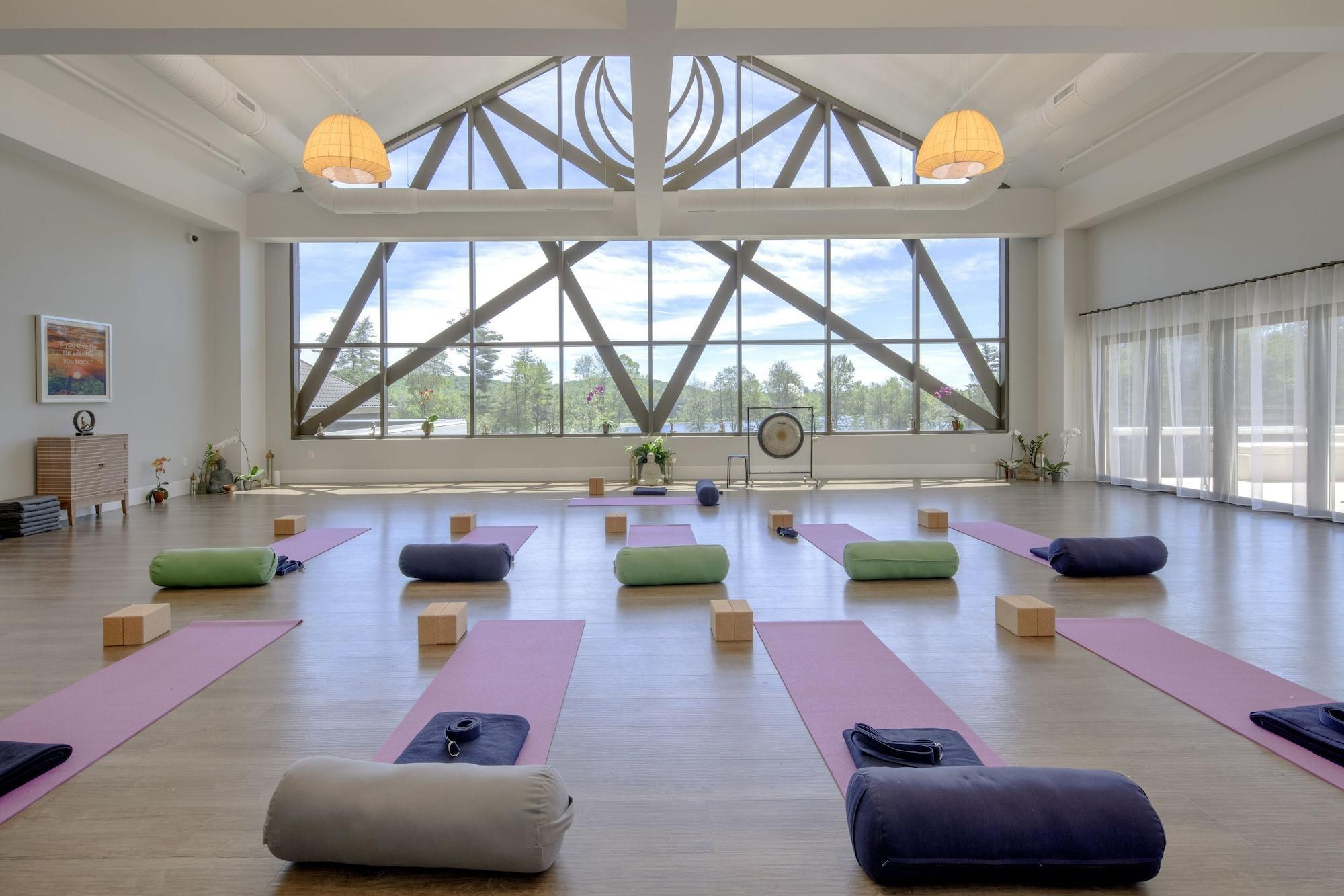 Resort Yo1 Longevity & Health Resorts, Catskills Monticello